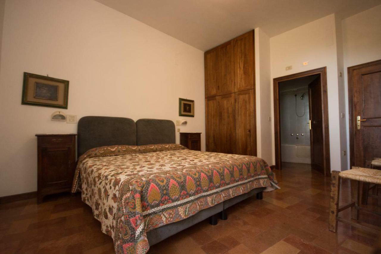 דירות פוליניו Casa Dei Lecci מראה חיצוני תמונה