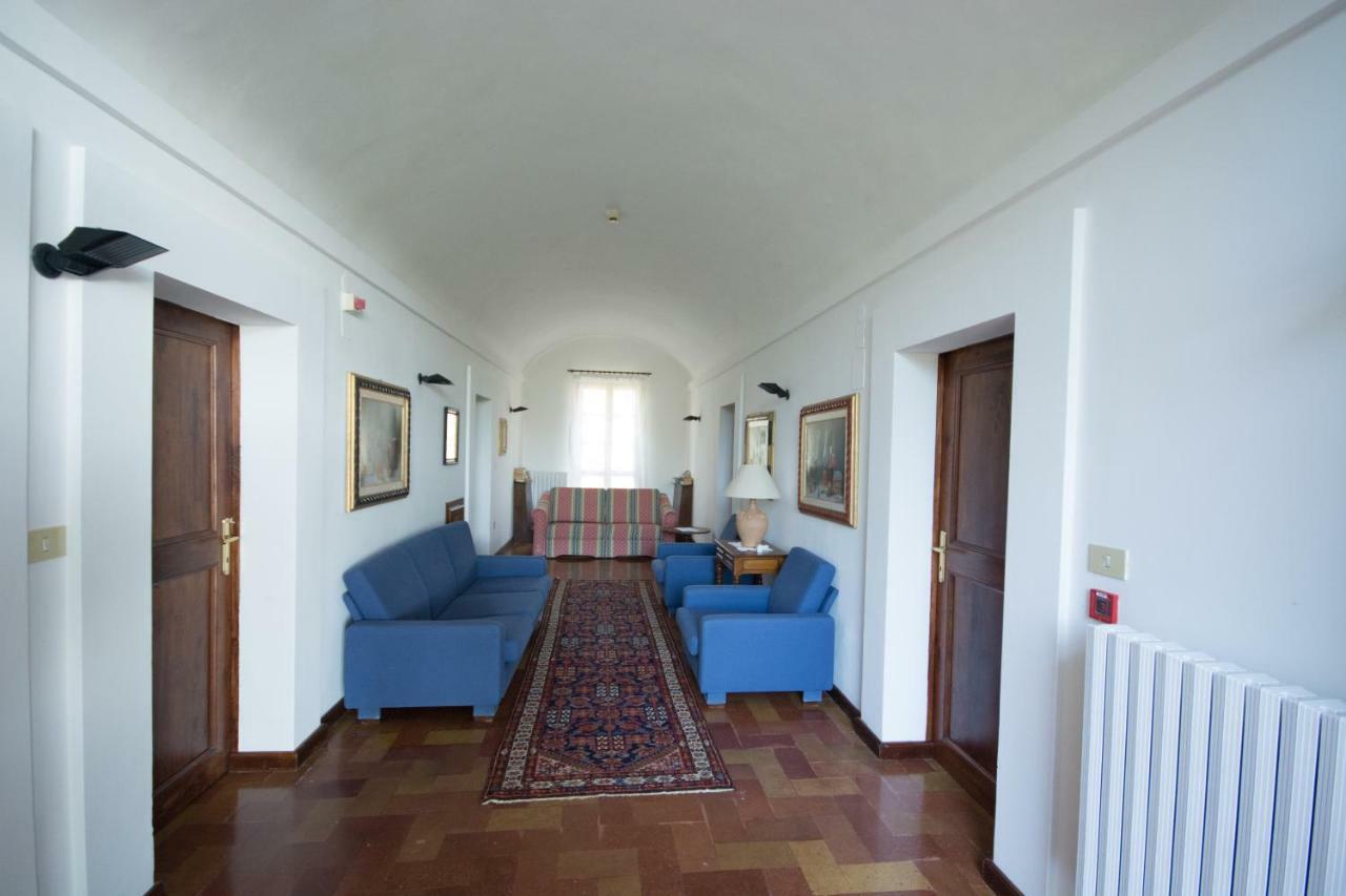 דירות פוליניו Casa Dei Lecci מראה חיצוני תמונה